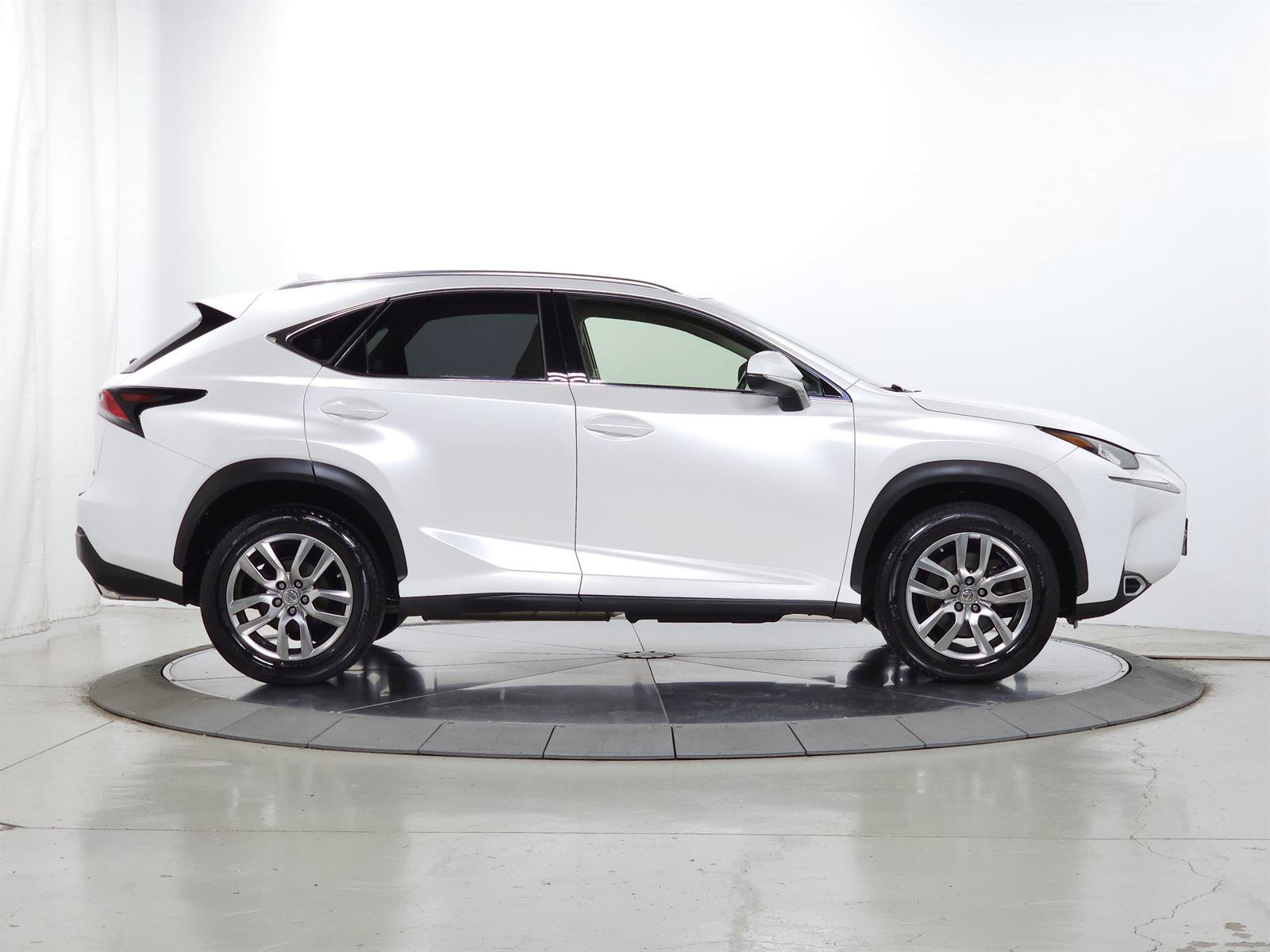 Used 2016 Lexus NX 200t AWD w/ Premium Package image 11