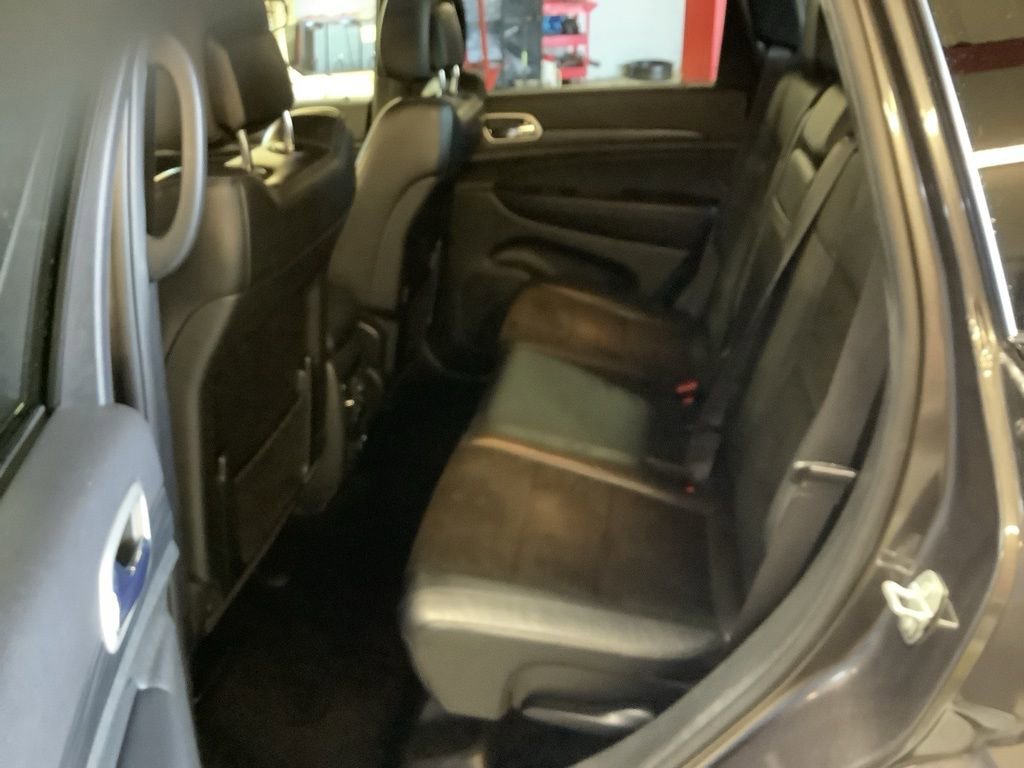 Certified 2020 Jeep Grand Cherokee Altitude AWD/4WD image 22