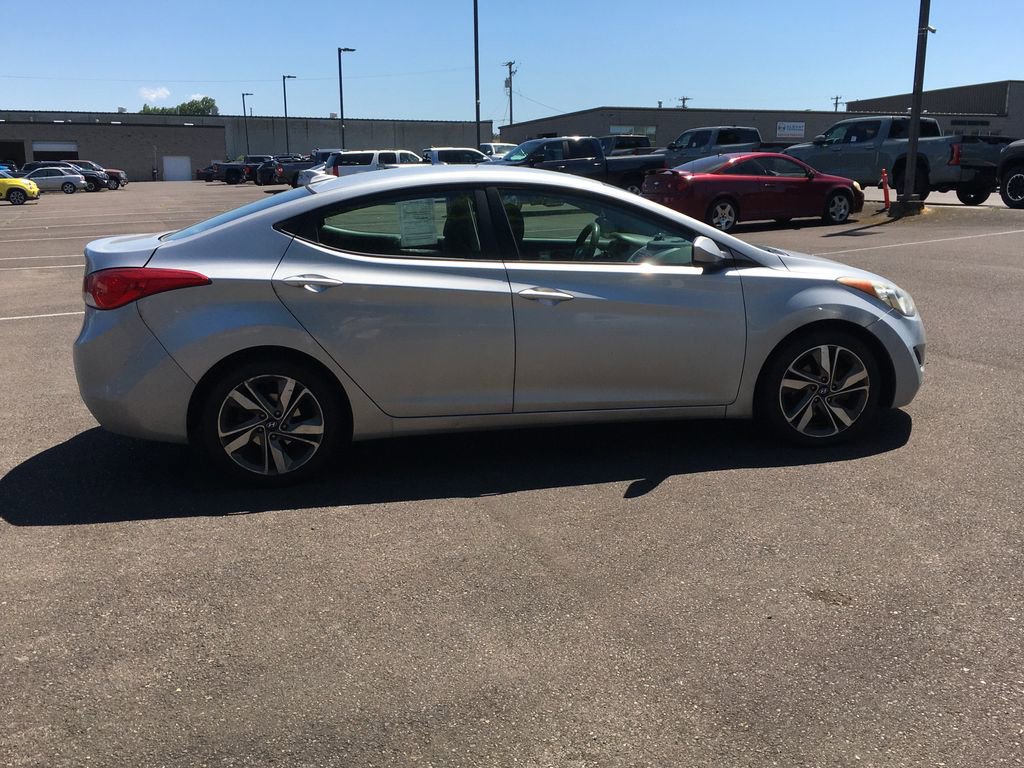Used 2013 Hyundai Elantra GLS FWD image 7