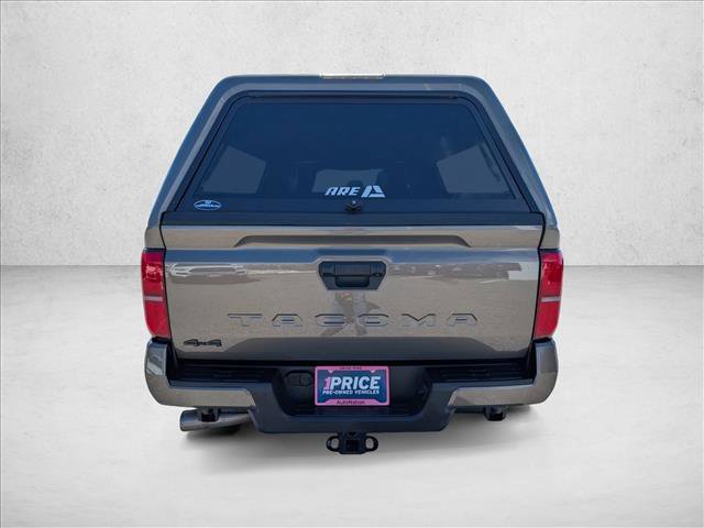 Used 2024 Toyota Tacoma TRD Off-Road image 7