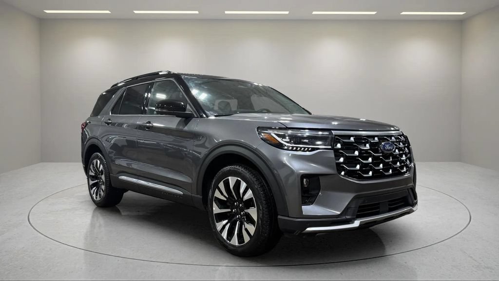 Used 2026 Ford Explorer Platinum w/ LUX Leather Package AWD/4WD image 1