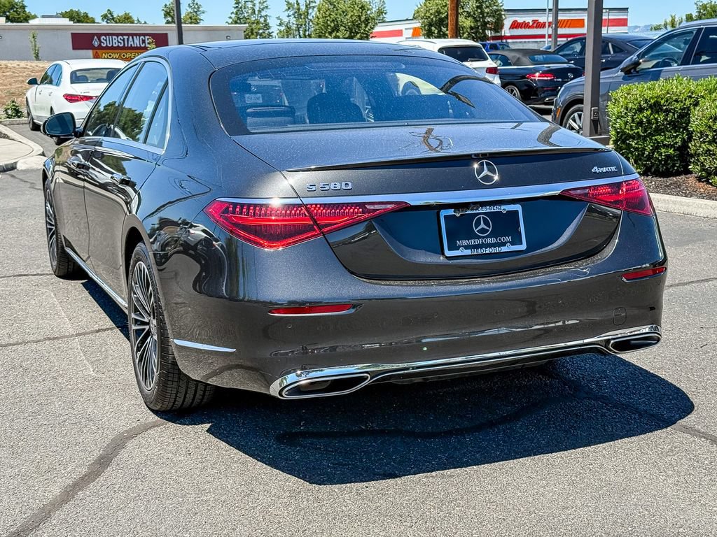 Used 2024 Mercedes-Benz S 580 4MATIC Sedan image 35