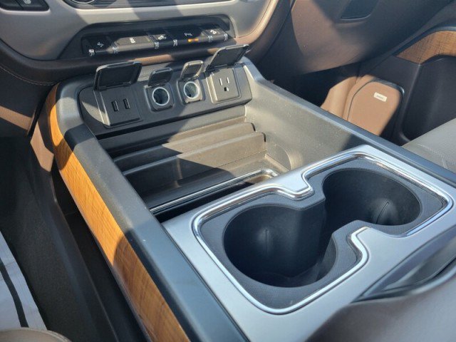Used 2017 GMC Sierra 1500 SLT w/ SLT Premium Package AWD/4WD image 22