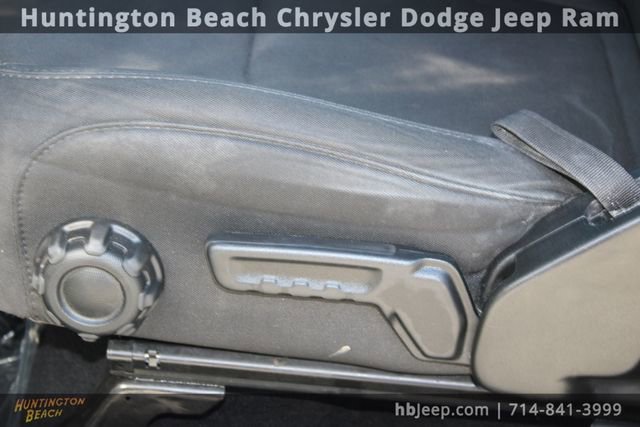 Used 2023 Jeep Wrangler Sport image 32