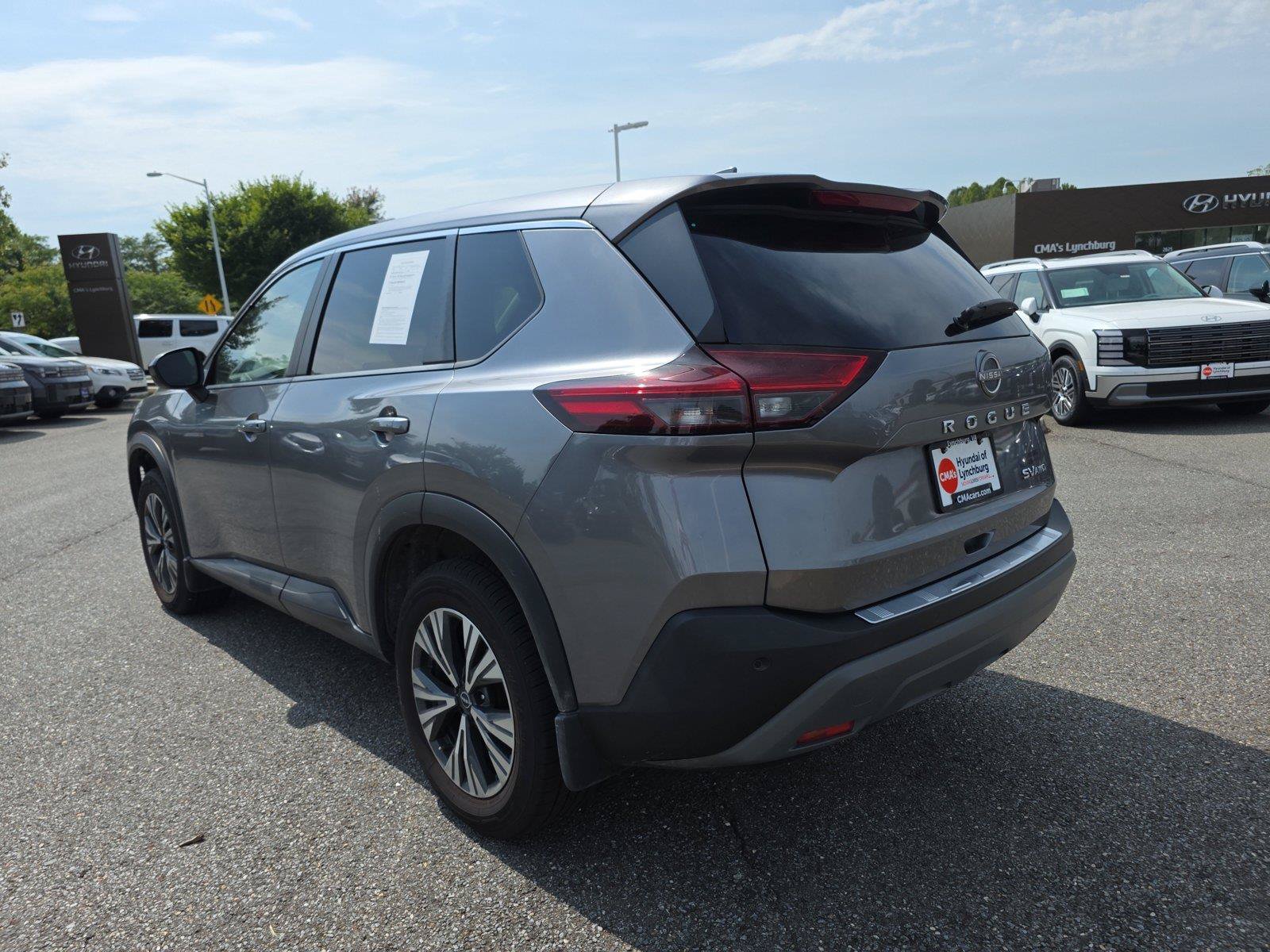 Used 2023 Nissan Rogue SV AWD/4WD image 4