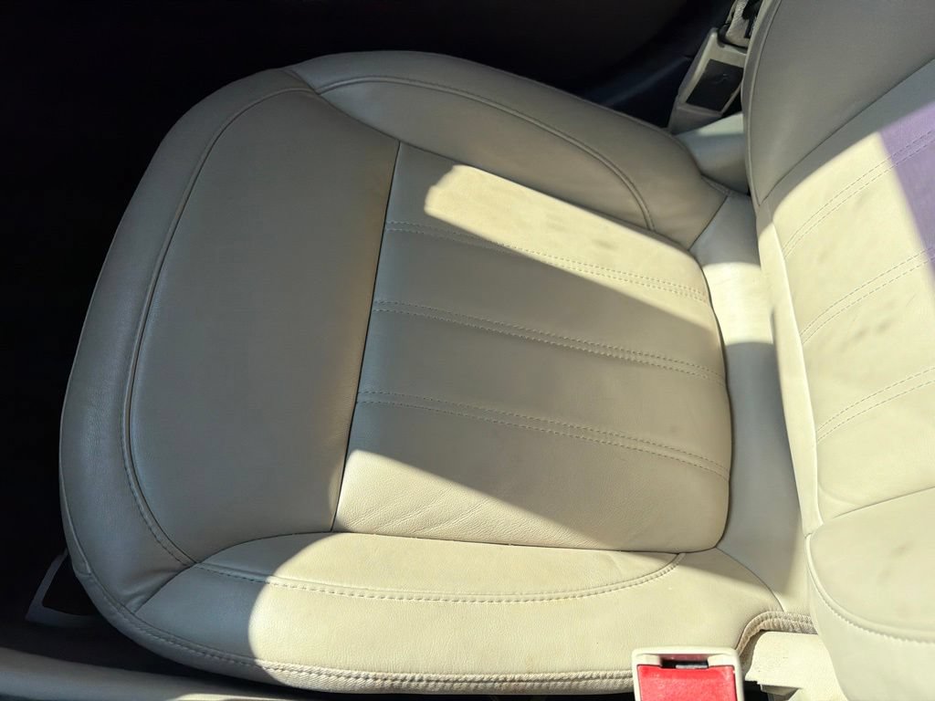 Used 2012 Buick Regal Leather FWD image 23