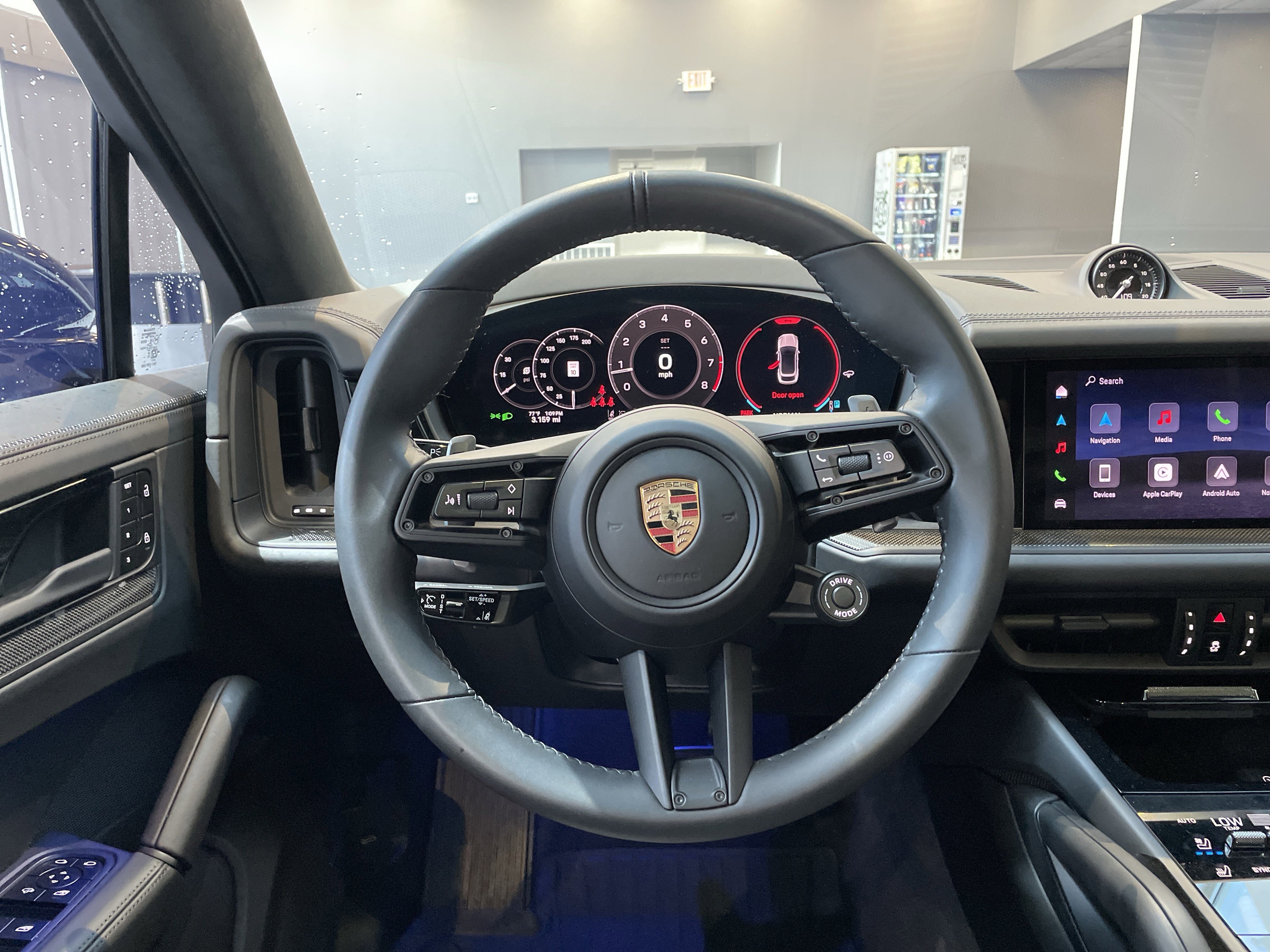 Used 2026 Porsche Cayenne GTS image 19