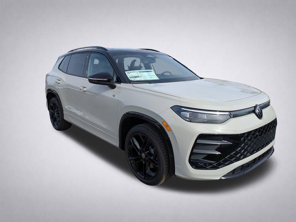 New 2026 Volkswagen Tiguan SE R-Line image 1