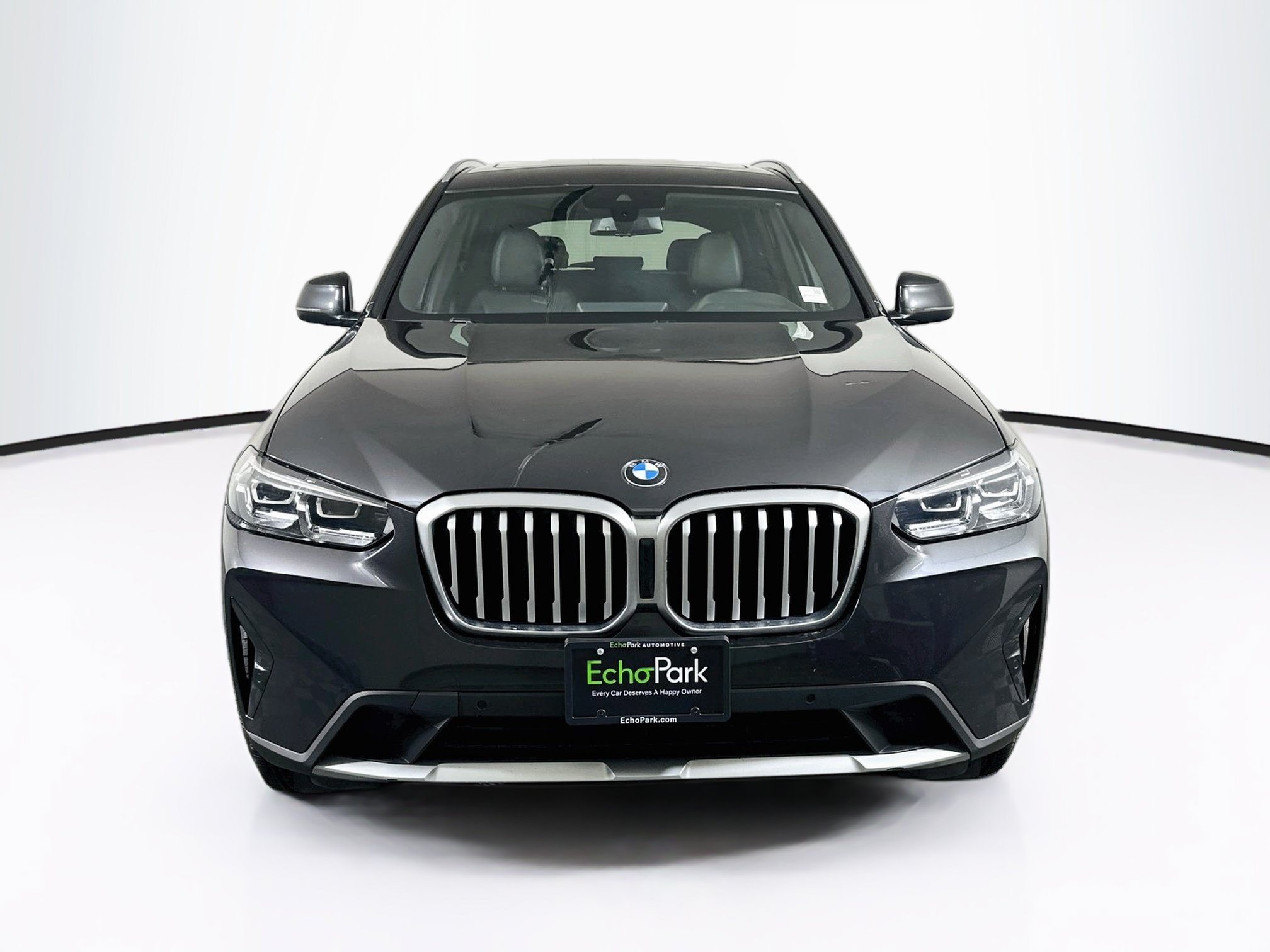 Used 2024 BMW X3 xDrive30i AWD/4WD image 2