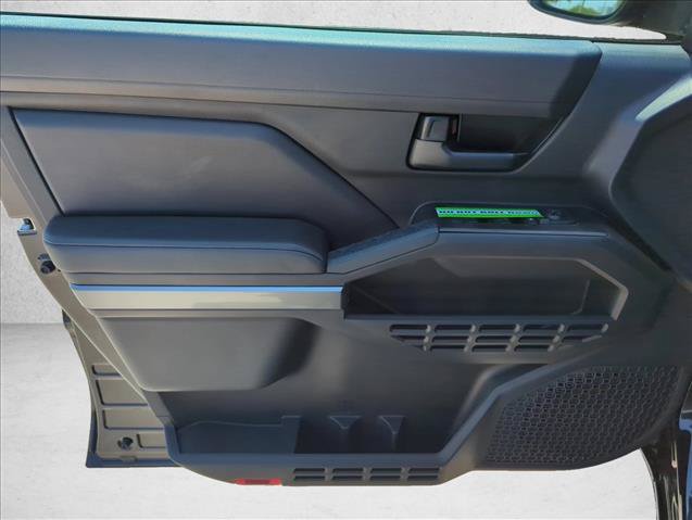 Certified 2026 Toyota Tacoma SR5 AWD/4WD image 10