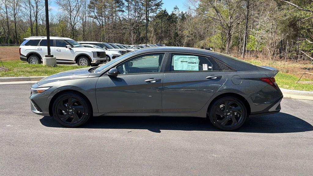 New 2026 Hyundai Elantra Sport image 8
