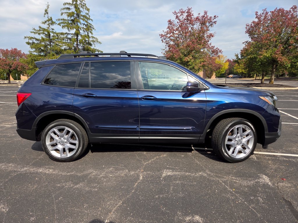 Used 2024 Honda Passport EX-L image 27
