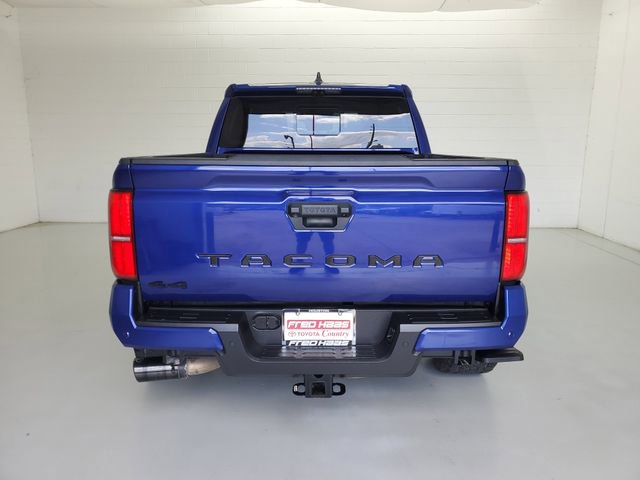 Used 2025 Toyota Tacoma TRD Sport w/ TRD Sport Premium Package image 6