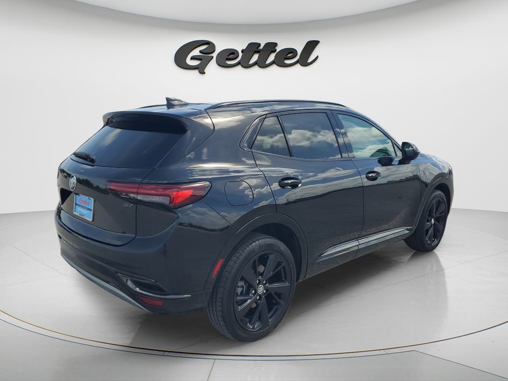 Used 2023 Buick Envision Essence w/ Technology Package I image 4