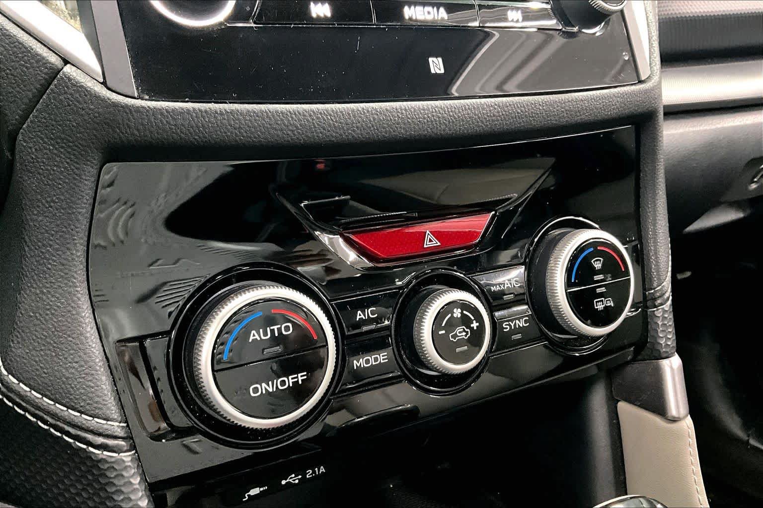 Used 2019 Subaru Forester Limited AWD/4WD image 33
