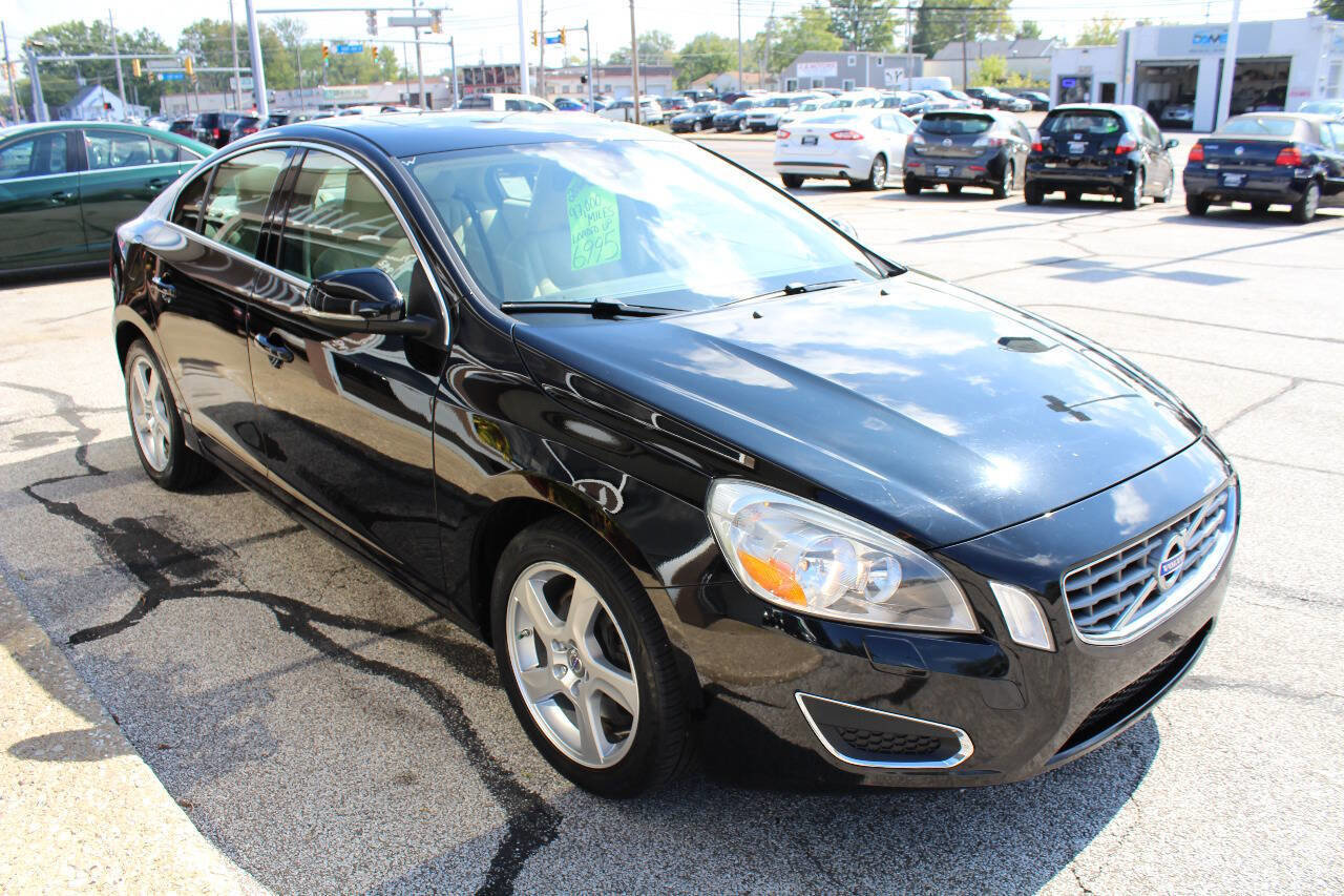 Used 2012 Volvo S60 T5 w/ Climate Pkg image 4