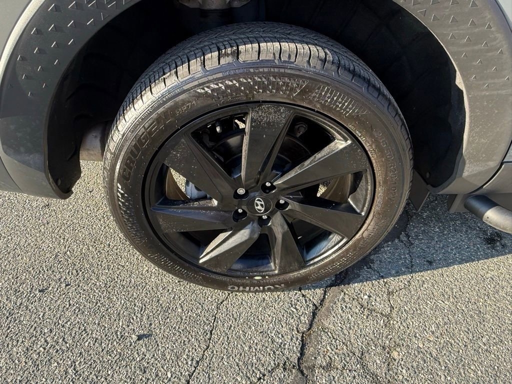 Used 2024 Hyundai Santa Cruz Night image 12