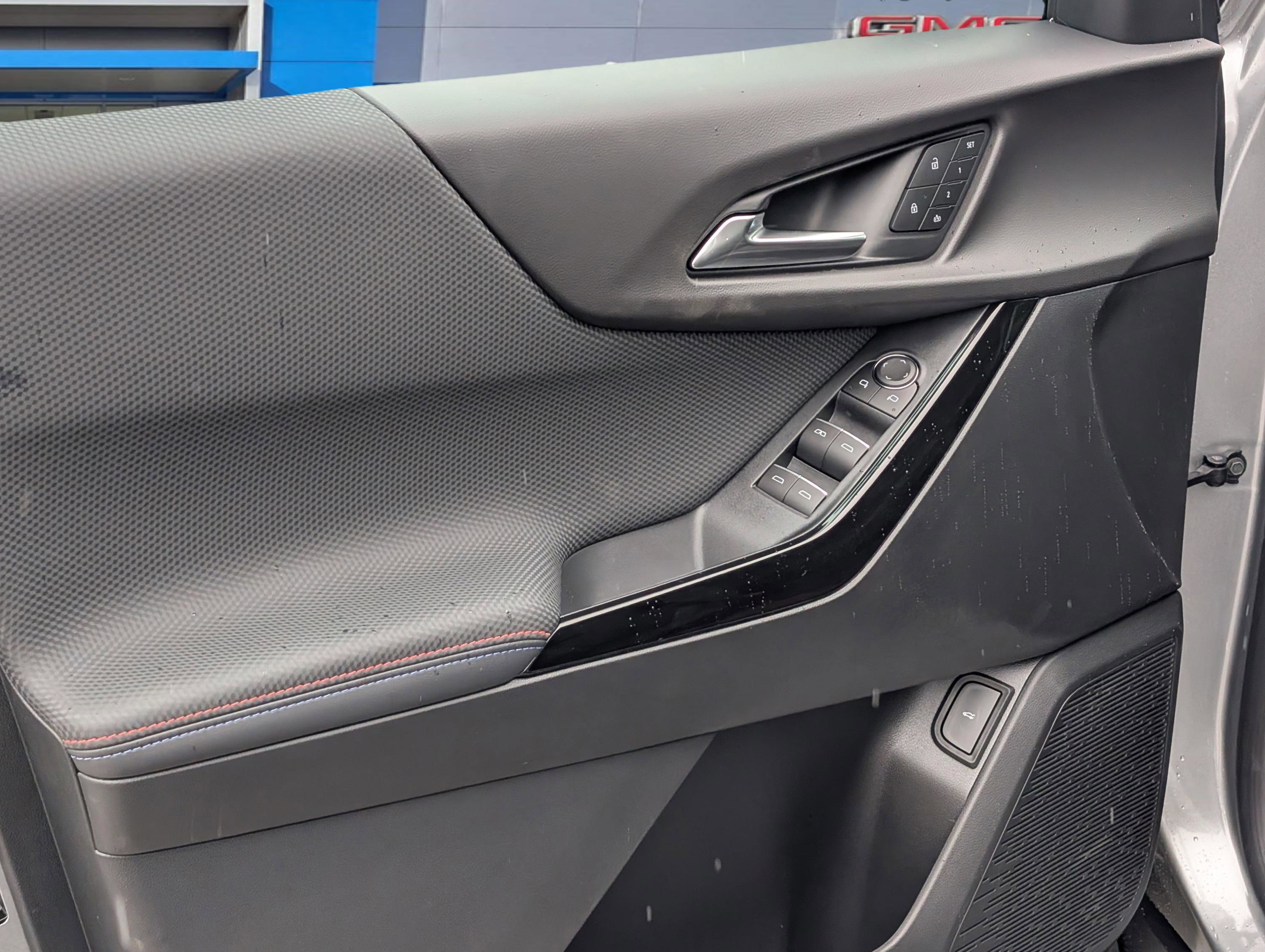 New 2026 Chevrolet Equinox RS image 14