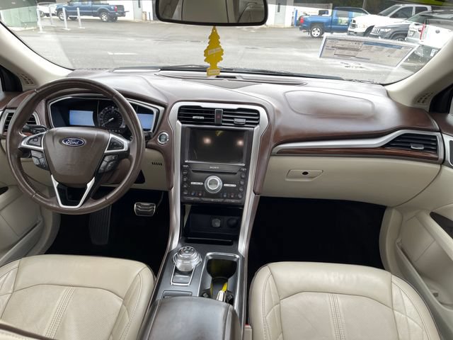 Used 2017 Ford Fusion Platinum AWD/4WD image 33