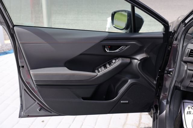 Certified 2024 Subaru Crosstrek 2.5i Limited w/ Crosstrek Mirror Package image 12