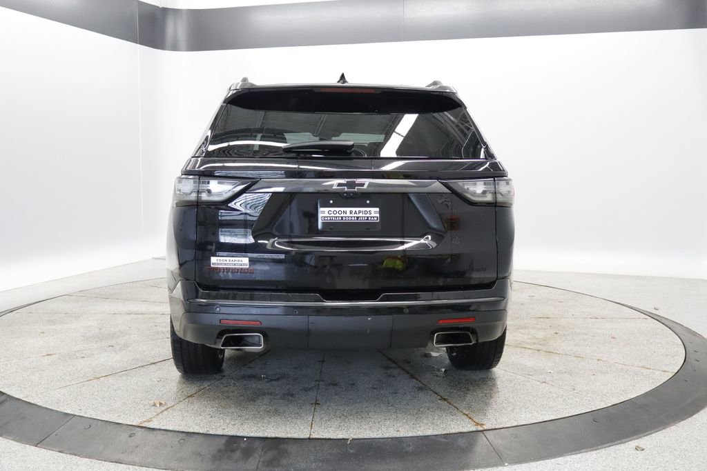 Used 2021 Chevrolet Traverse Premier w/ Redline Edition AWD/4WD image 4