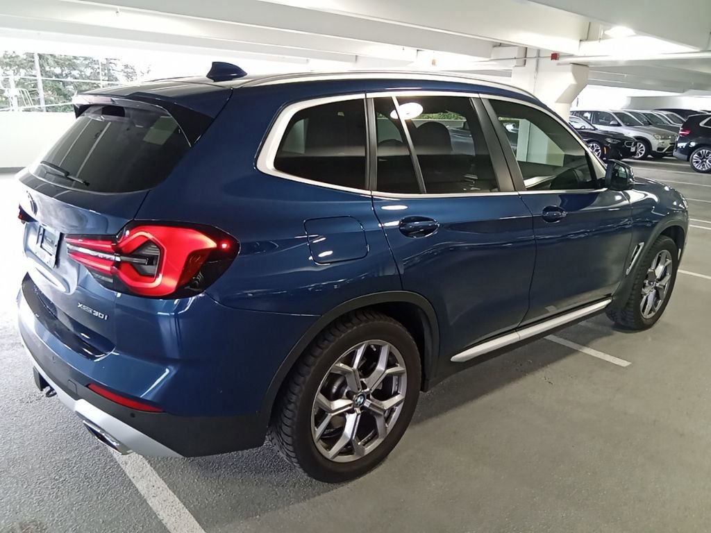 Certified 2023 BMW X3 xDrive30i w/ Premium Package image 7