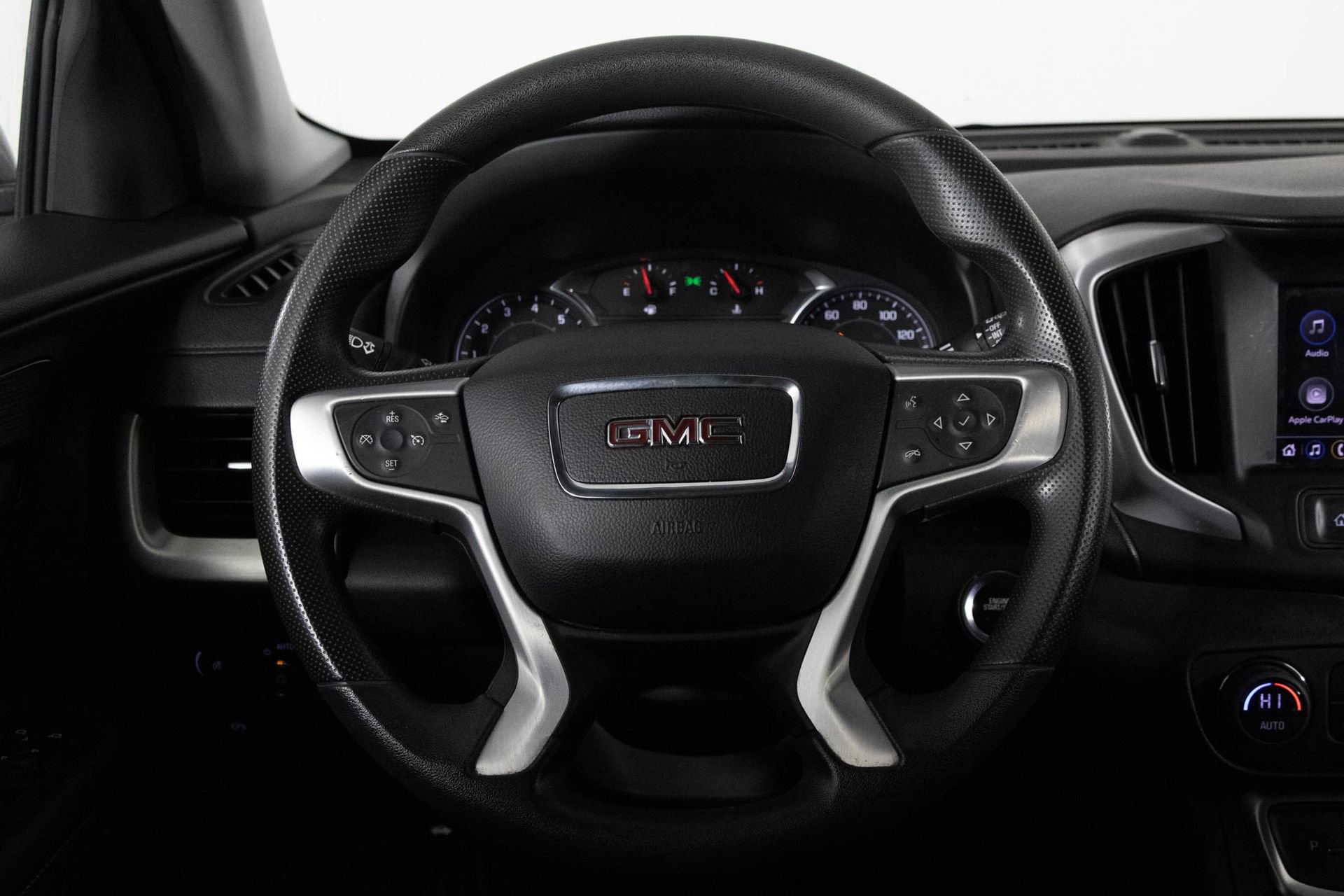 Used 2022 GMC Terrain SLE w/ Driver Convenience Package image 27