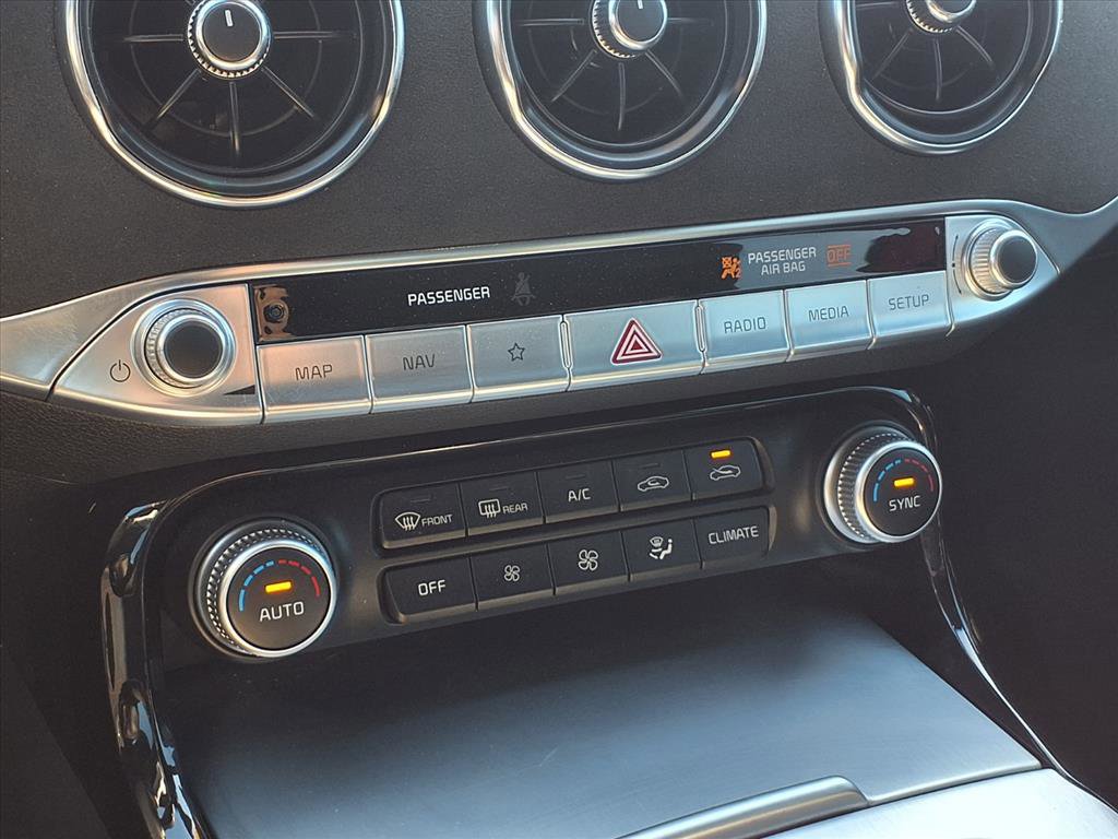 Used 2023 Kia Stinger GT2 image 11