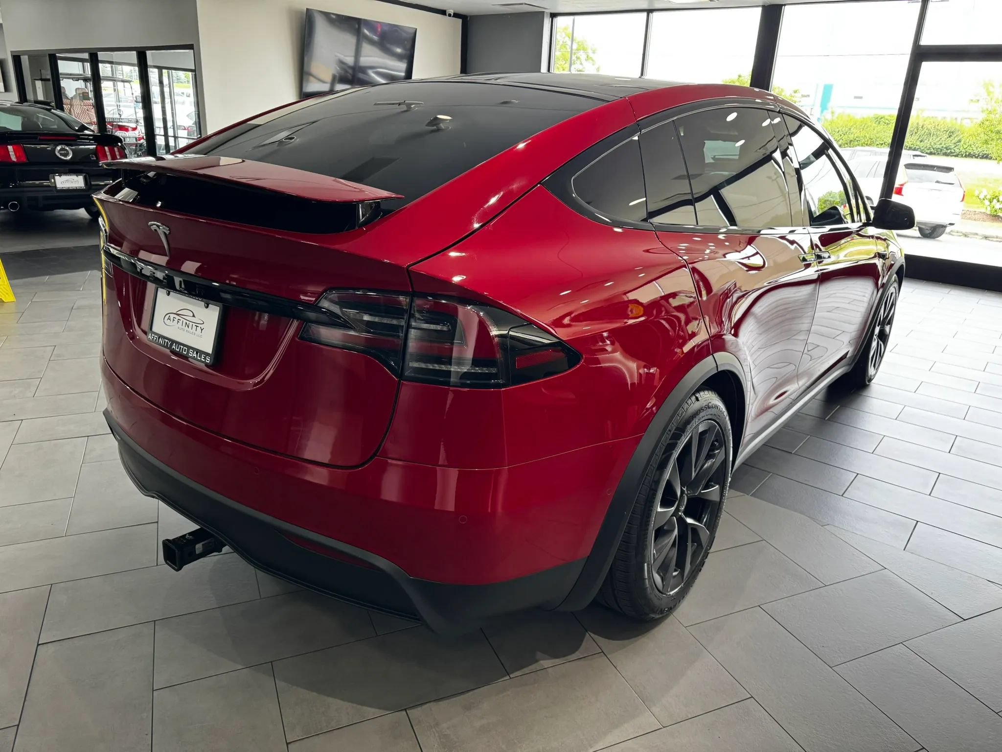 Used 2022 Tesla Model X Plaid AWD/4WD image 5