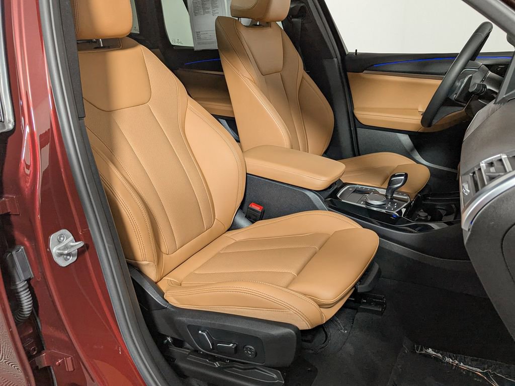 Certified 2024 BMW X3 xDrive30i w/ Premium Package image 24