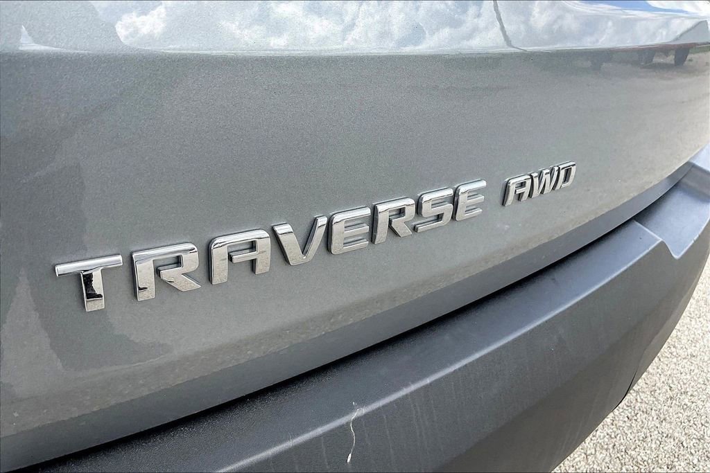 Used 2023 Chevrolet Traverse LT w/ LT Premium Package AWD/4WD image 21