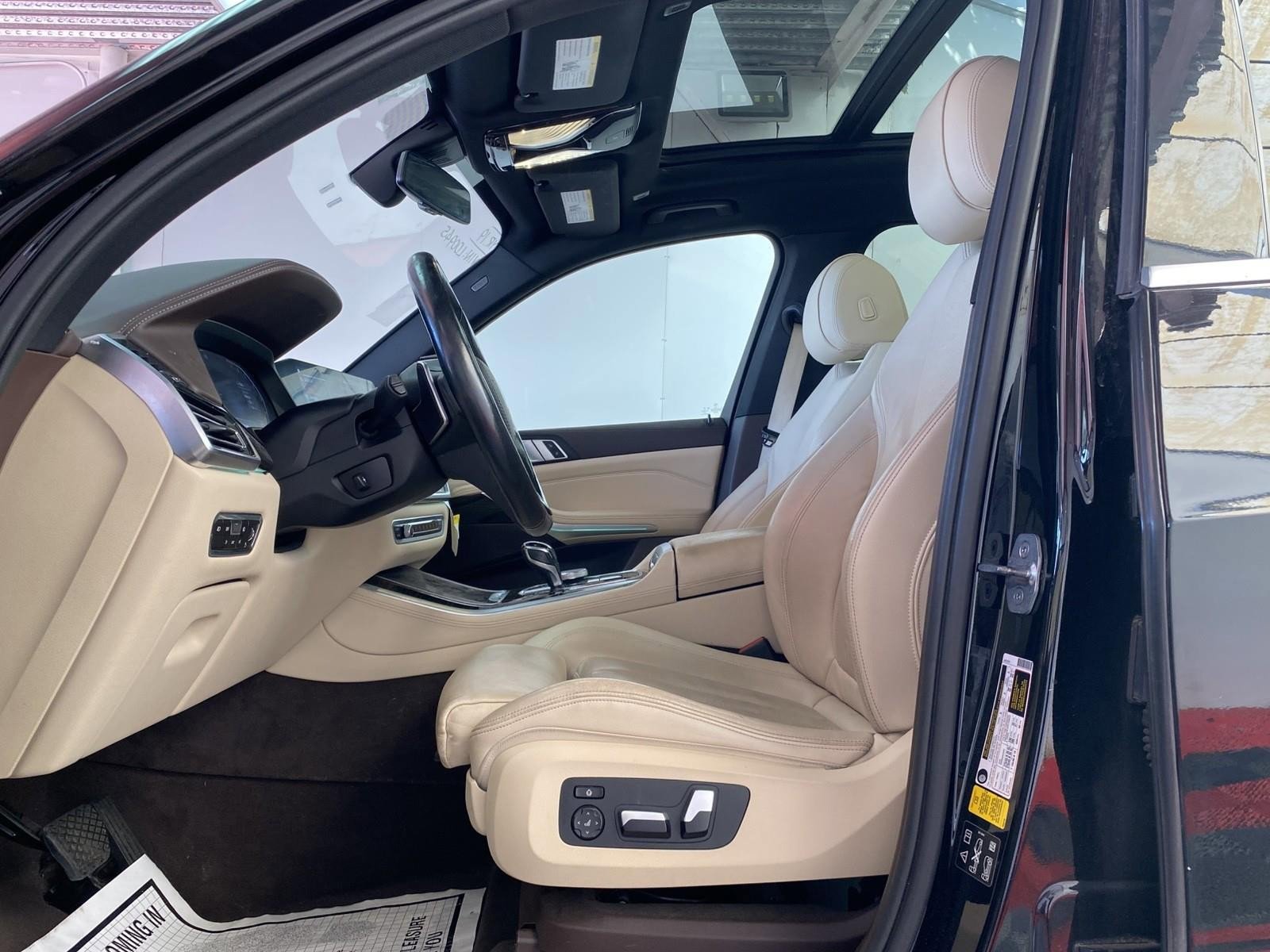 Used 2019 BMW X5 xDrive40i w/ Convenience Package image 24