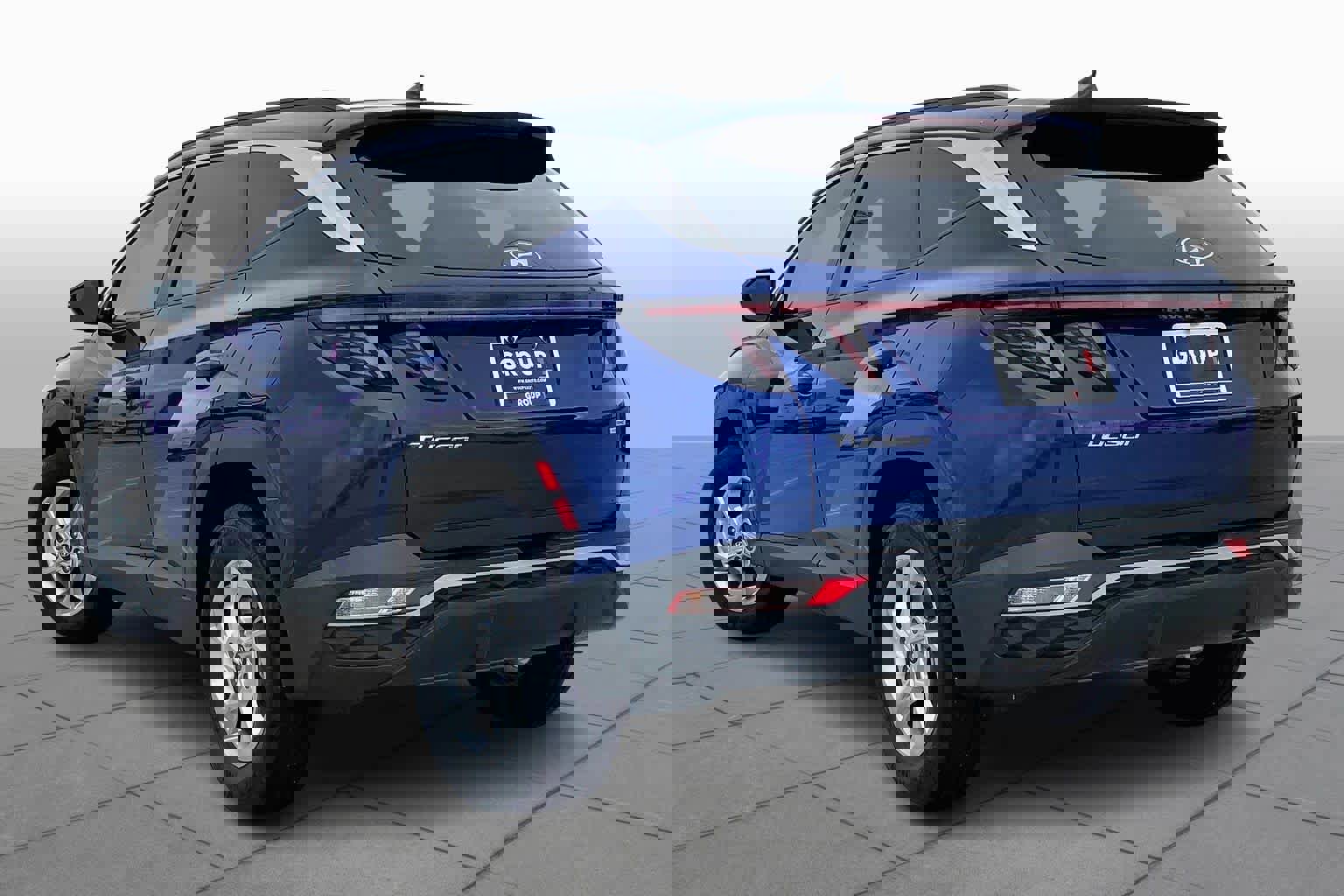 Used 2022 Hyundai Tucson SEL w/ Cargo Package image 11