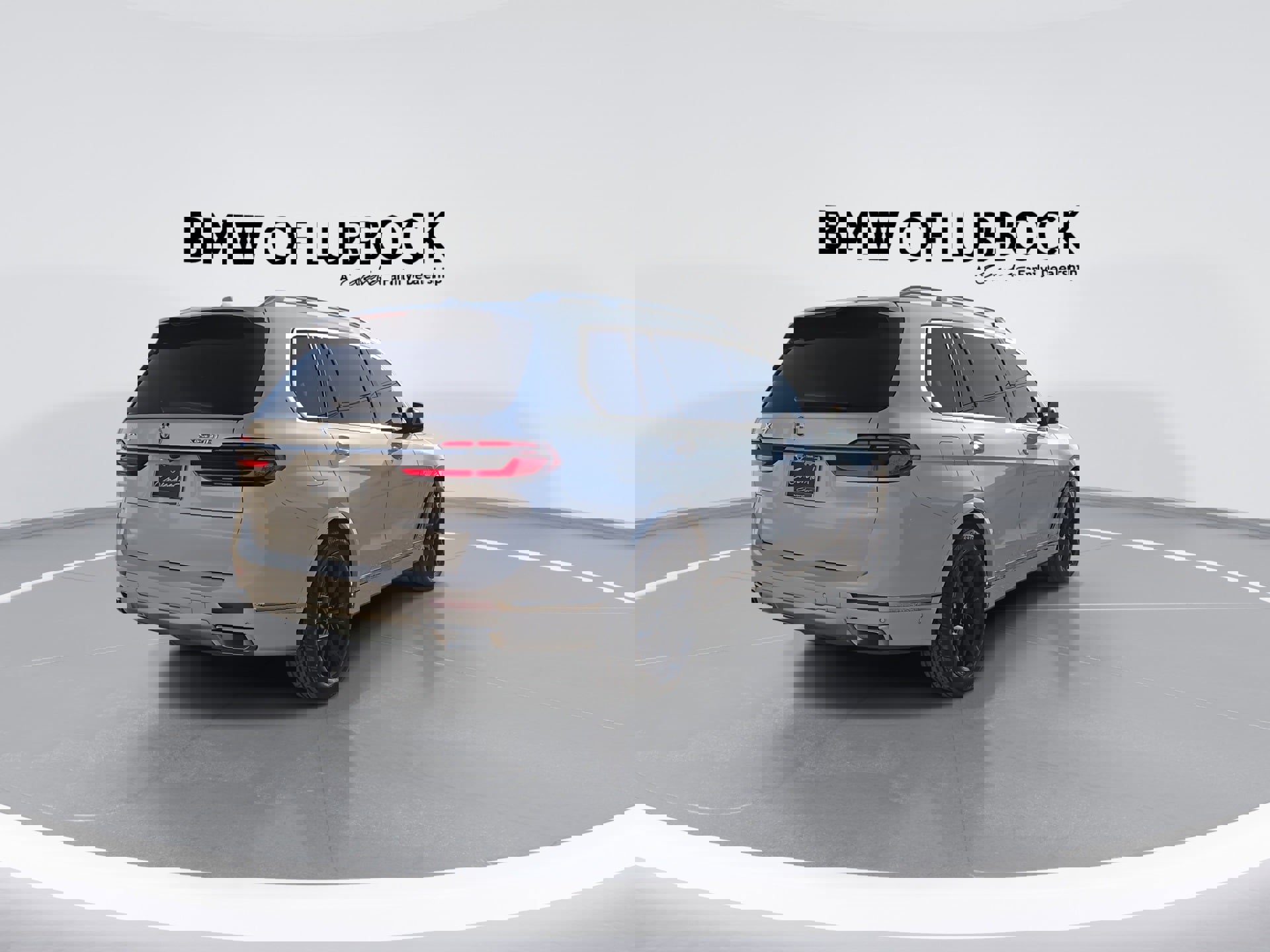 Certified 2024 BMW X7 xDrive40i image 8