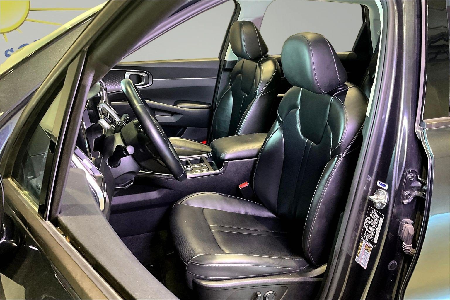 Used 2023 Kia Sorento S w/ Panoramic Sunroof Package FWD image 21
