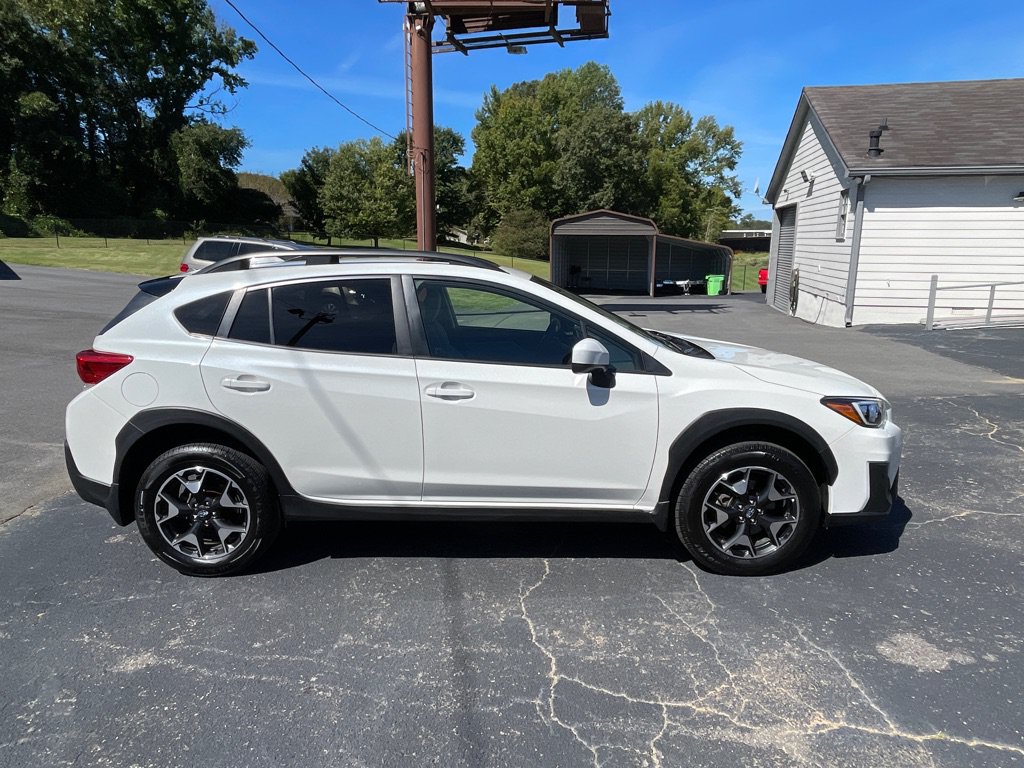 Used 2020 Subaru Crosstrek 2.0i Premium w/ Moonroof Package 1 AWD/4WD image 7