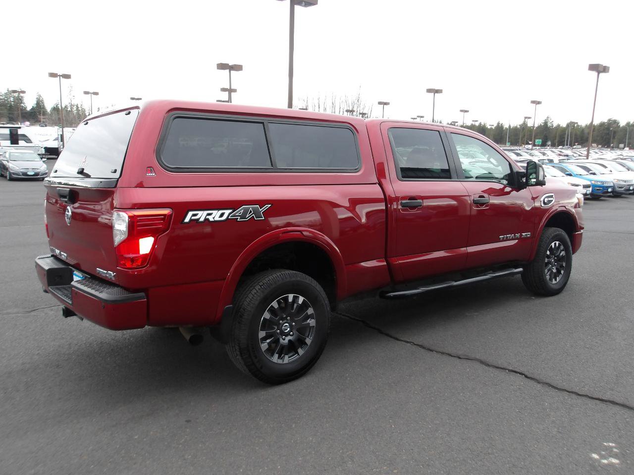 Used 2019 Nissan Titan PRO-4X w/ Pro-4x Convenience Package AWD/4WD image 5