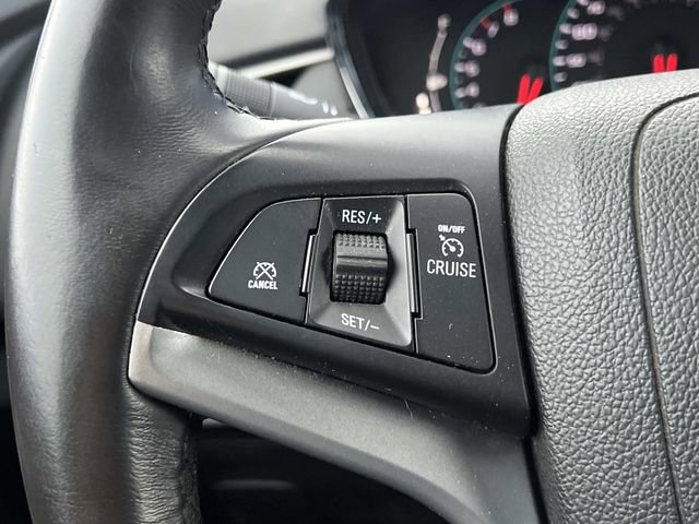 Used 2017 Chevrolet Trax LT w/ LT Convenience Package image 27