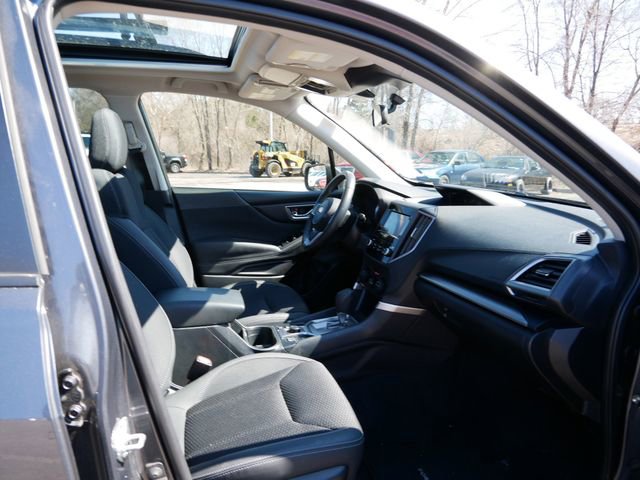 Used 2023 Subaru Forester Premium image 8