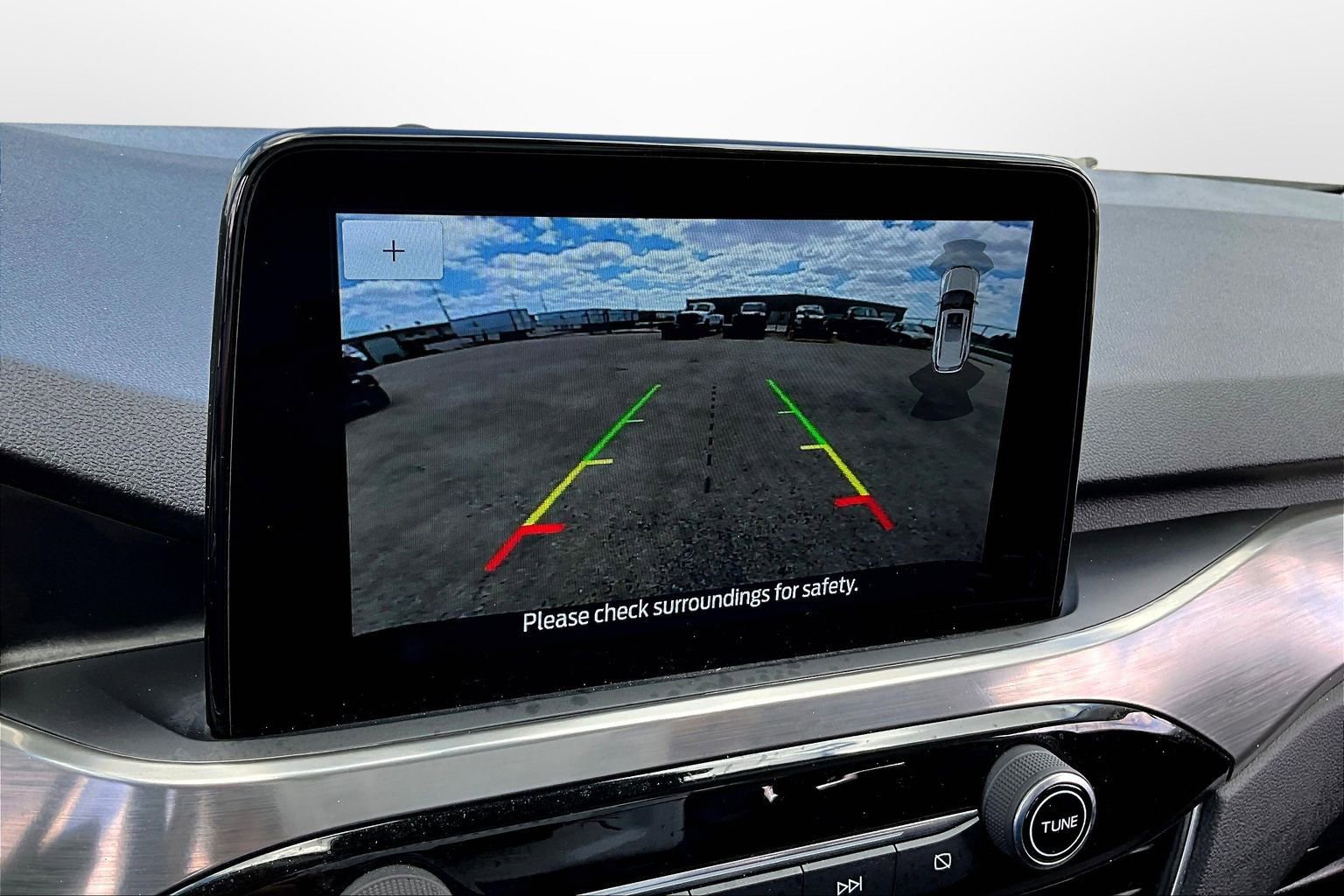 Used 2022 Ford Escape Titanium w/ Class II Trailer Tow Package image 30