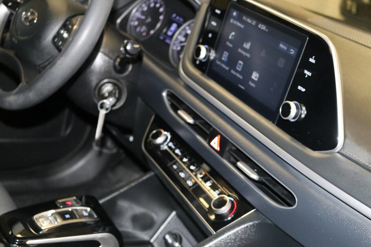 Used 2021 Hyundai Sonata SE image 45