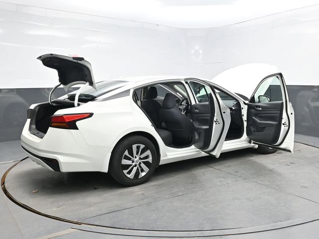 Used 2020 Nissan Altima 2.5 S FWD image 47