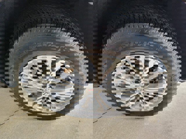 Used 2022 Buick Envision Preferred FWD image 30