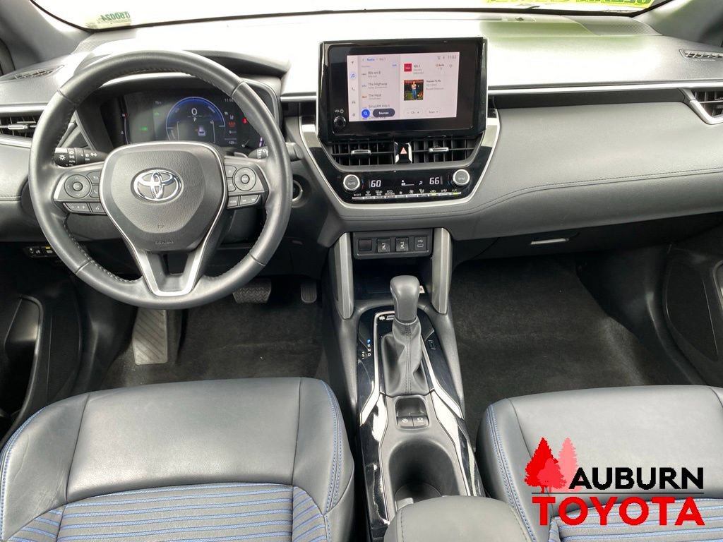 Used 2023 Toyota Corolla Cross AWD Hybrid w/ Convenience Package image 28