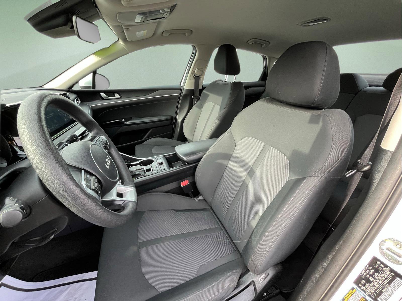 Used 2022 Kia K5 LXS image 12