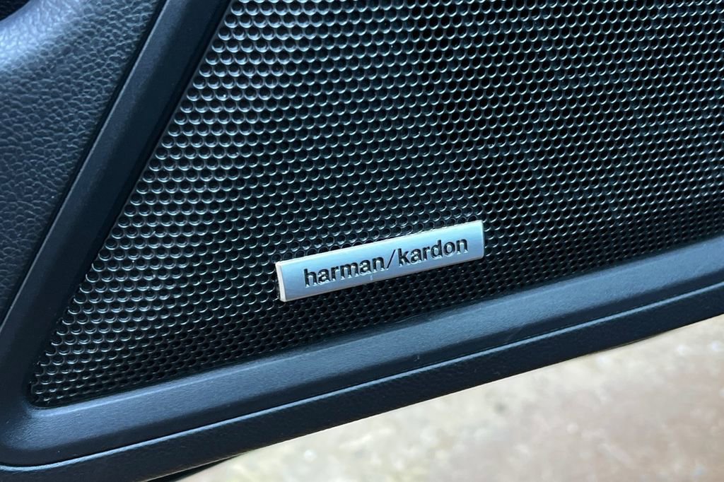 Used 2023 Subaru Outback Touring XT image 23