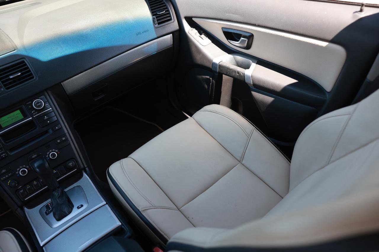 Used 2012 Volvo XC90 3.2 R-Design FWD image 22