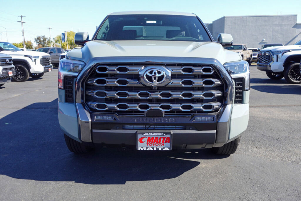 New 2026 Toyota Tundra Platinum image 8