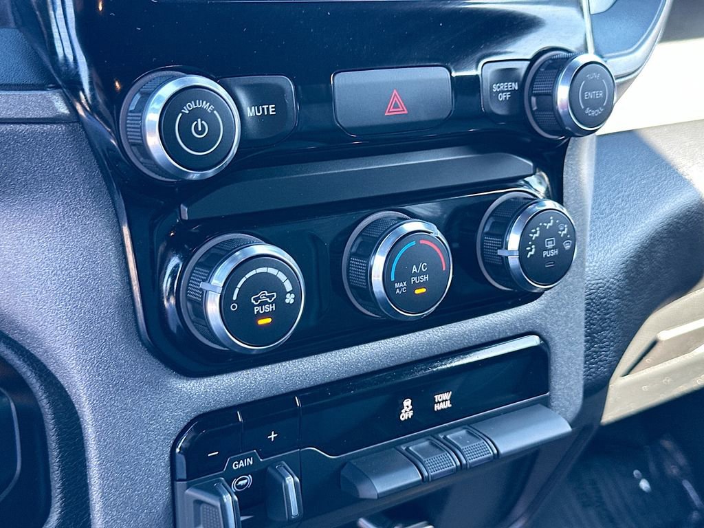 Used 2025 RAM 2500 Tradesman image 16