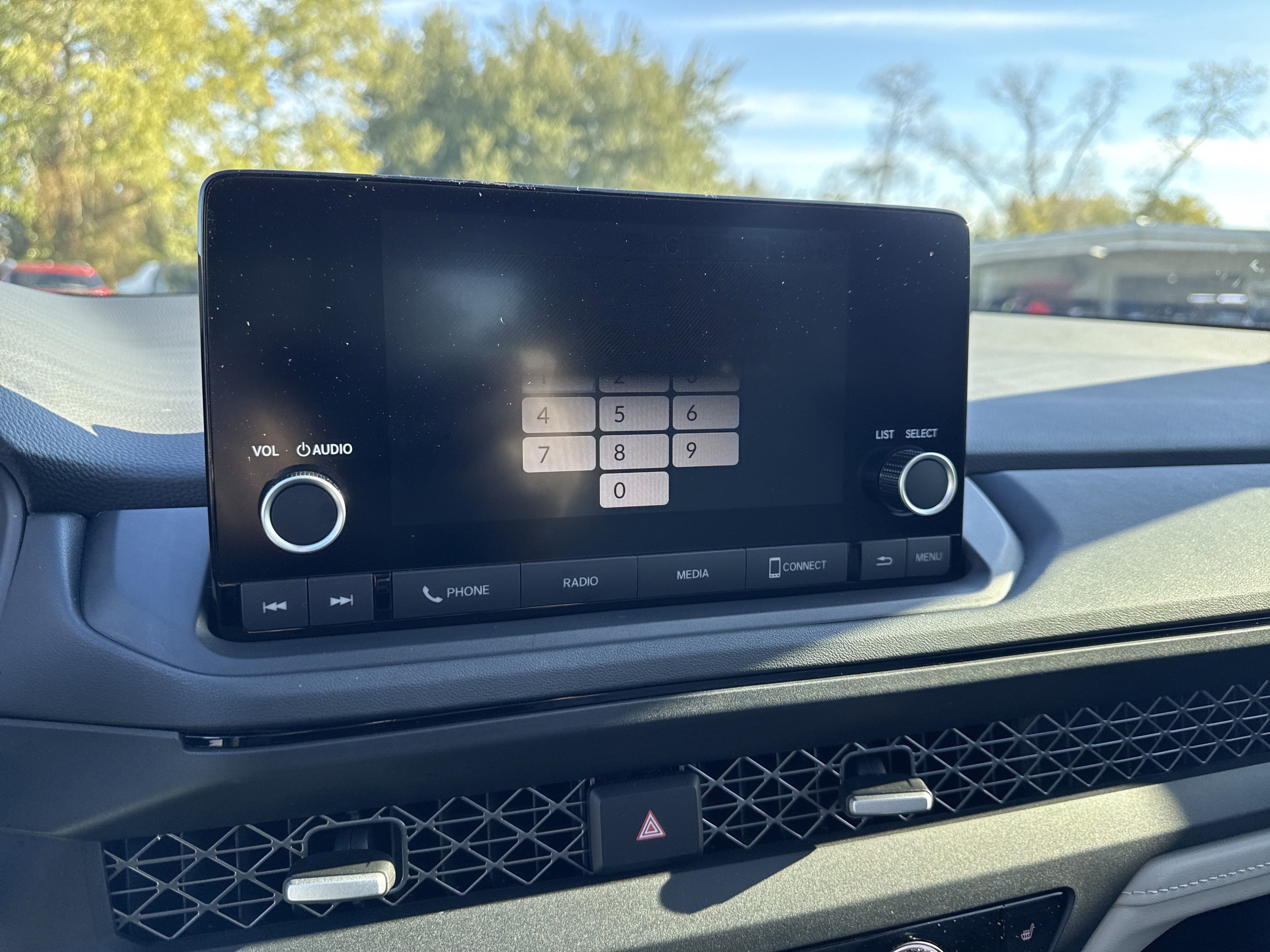 Used 2023 Honda Accord EX image 19